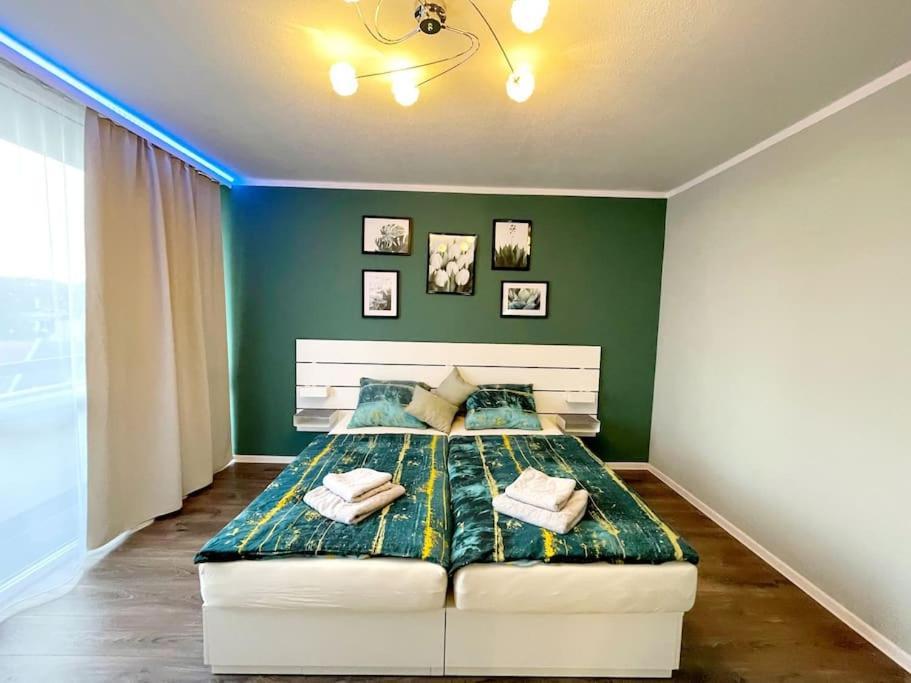 Grosse 3-Zimmer Wohnung, Zentrale Lage. Mülheim an der Ruhr Extérieur photo
