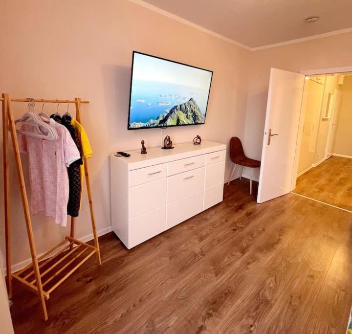 Grosse 3-Zimmer Wohnung, Zentrale Lage. Mülheim an der Ruhr Extérieur photo
