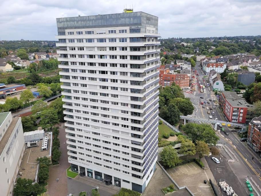 Grosse 3-Zimmer Wohnung, Zentrale Lage. Mülheim an der Ruhr Extérieur photo